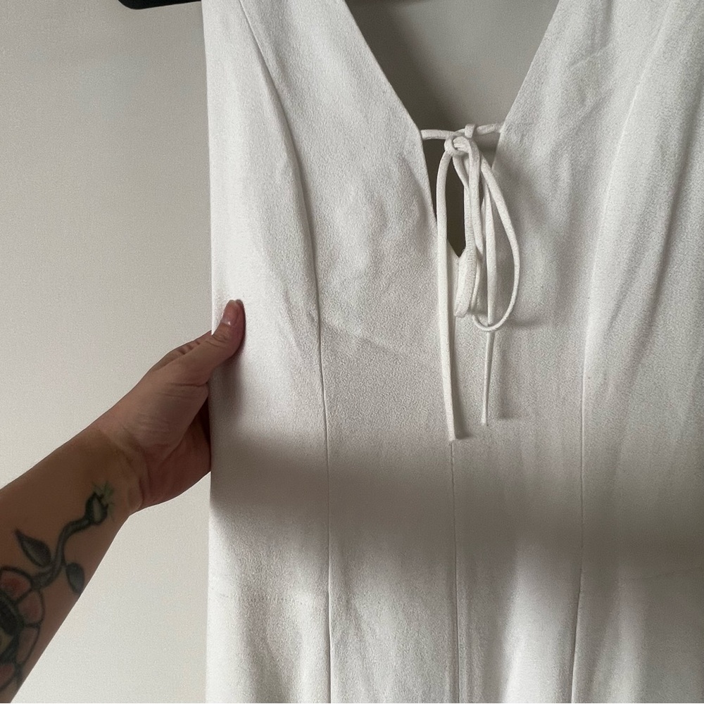 NWT High End Brand HANSCOOL V-Neck Midi Dress - Picture 6 of 11